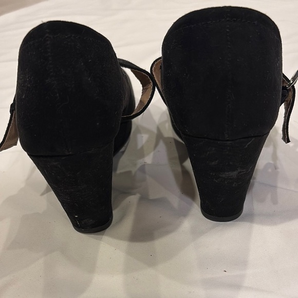 Split Black Women's Shoes - Picture 5 of 5